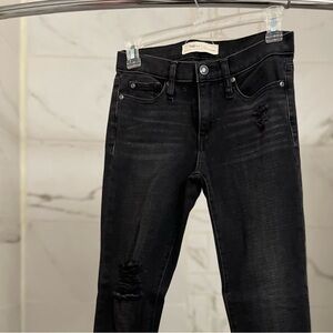 Gap True Skinny Jeans